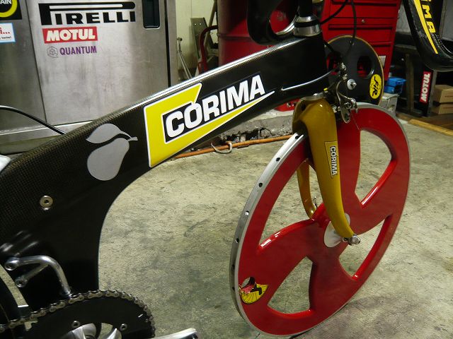 ”FIR Carbon PROTOTYPE Track pista wheel ”と”CORIMA　FOX”の巻き