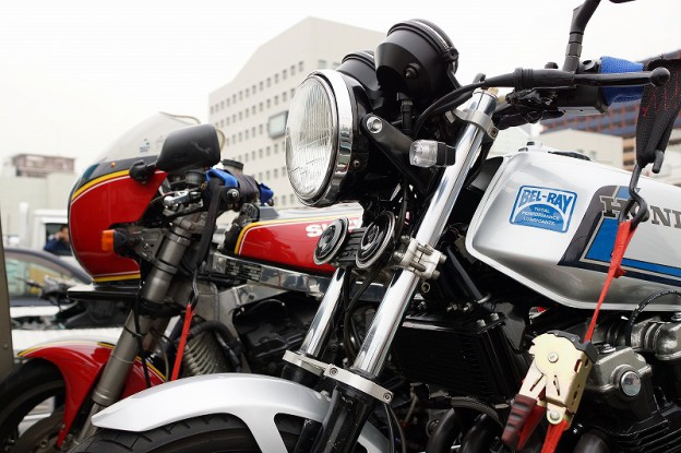 CB750F・GSXR1100　ﾎﾟｯｷﾘﾊﾞｲｸ車検準備