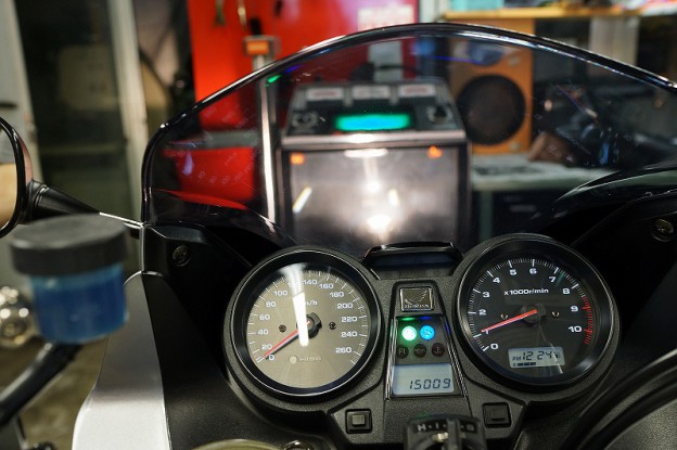 CB1300SFﾎﾞﾙﾄﾞｰﾙ　ﾎﾟｯｷﾘﾊﾞｲｸ車検　ﾃﾞｺﾒﾝﾃ　ﾆｭｰﾃｯｸｵｲﾙ交換等