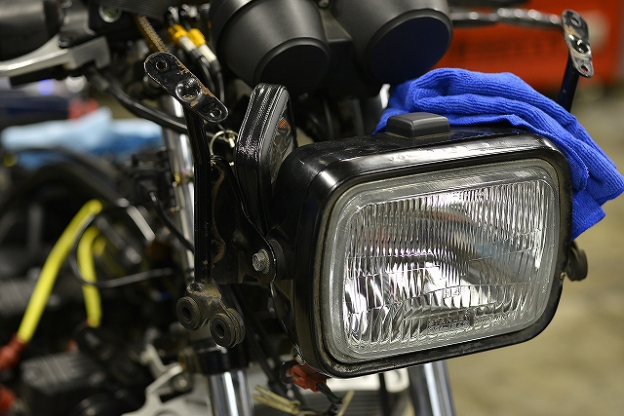 GPZ750 ﾊﾞｯﾃﾘｰ上がり　D.I.D ZVM-X&サンスターサービスキット＋