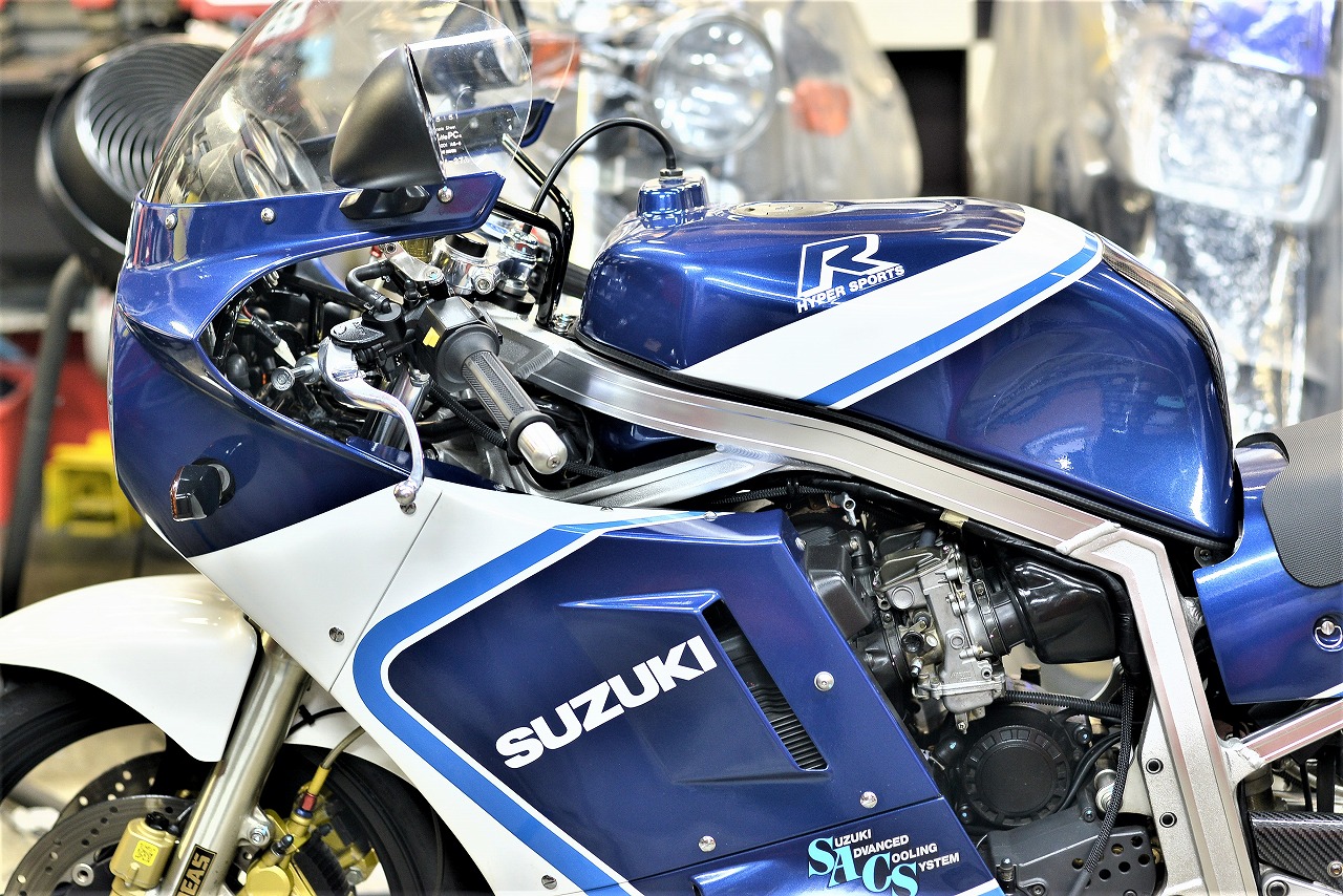 GSX RGR 車検 カウルクイックファスナー化 セルフポイント