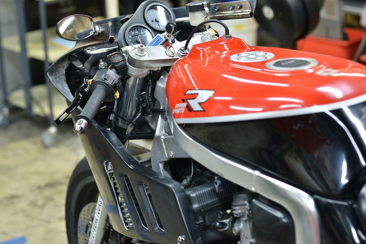 油冷GSX-R750/1100初期型化？整形計画？進行中。。。