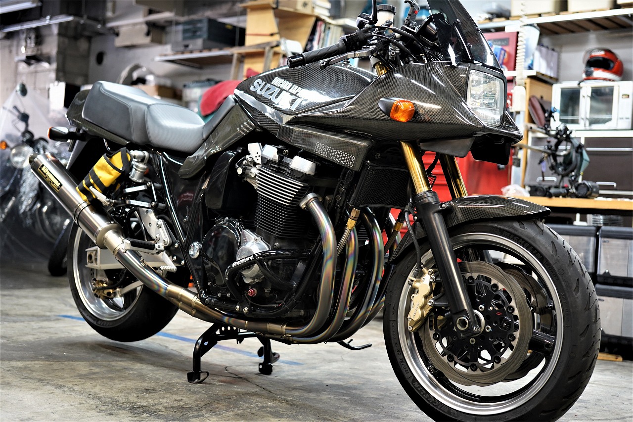 でっかいカタナ入りました？GSX1400S KATANA1400。車検