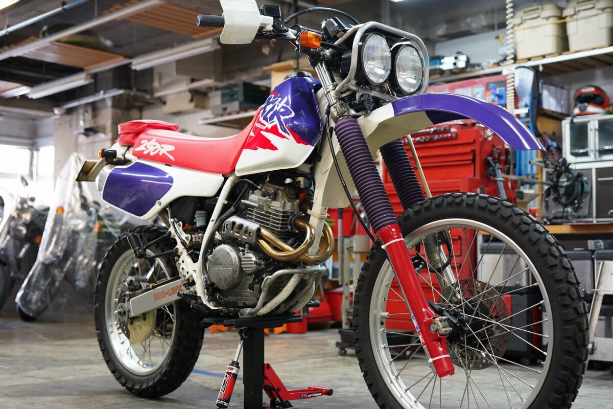 車検なしバイクは受け付けておりません？XLR250BAJA MD22 前後キャリパー＆マスターOH