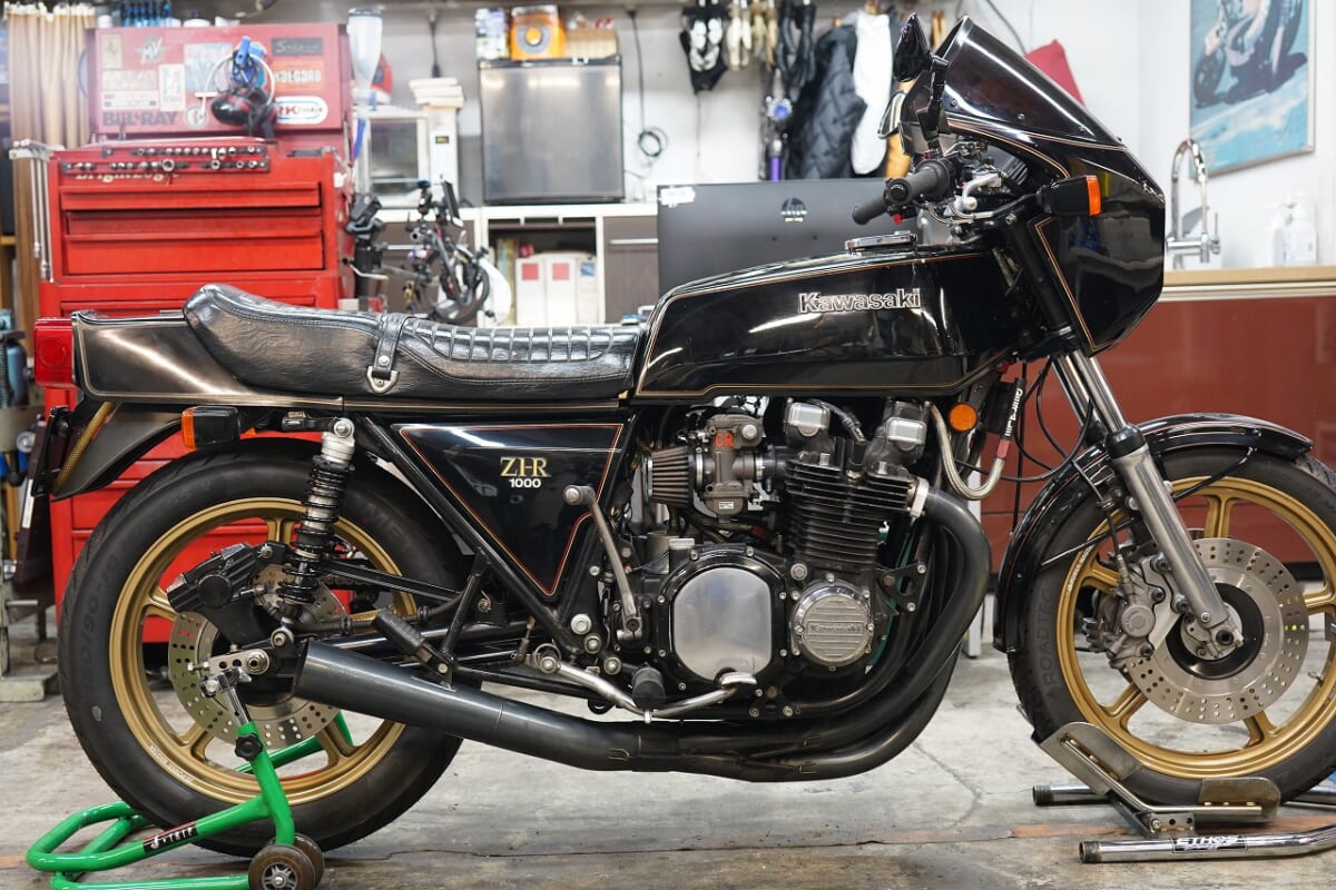 Z1R-2 車検　シェルアドバンスオイル・フルード・アクセルワイヤー交換　など