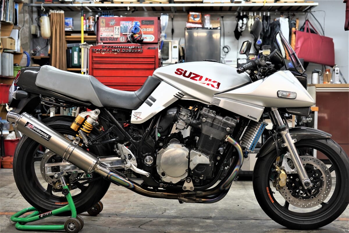 GSX1200S イナズマ1200油冷カタナ　ブレーキキャリパーOH フルード交換　SHELL ADV-U4Tオイル交換　カタナリアリザーバータンク取付