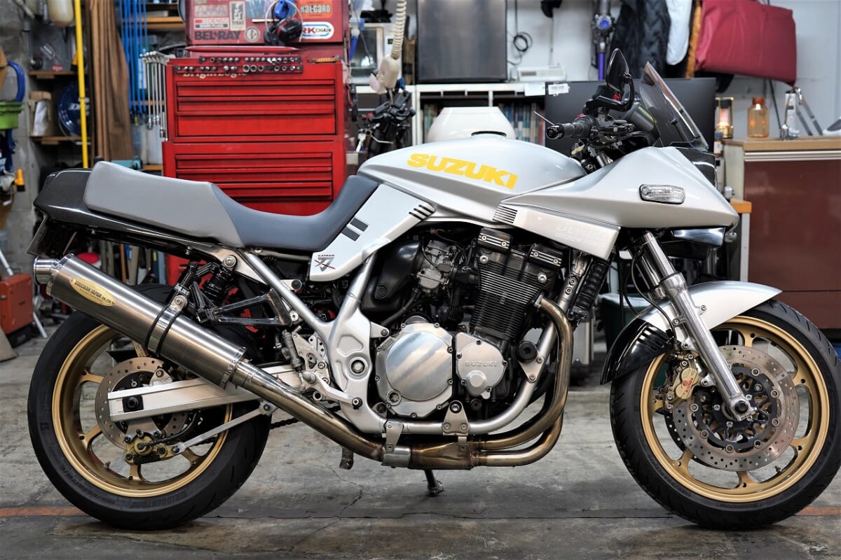GSX1200S イナズマ油冷カタナ　車検　タイヤ交換　デコメンテ　バンディット1200オイルクーラー交換　テールパイプ加工など