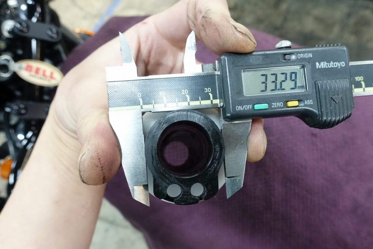GS750 車検　シート加工　エンジンオイル　フルードその他