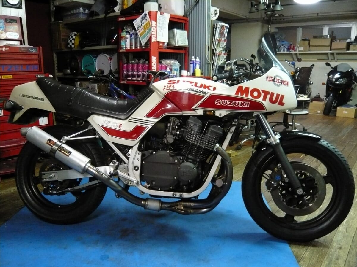 ふと・・・今見ても恐ろしいな・・・このE4.珍車GSX750E4の逆襲？