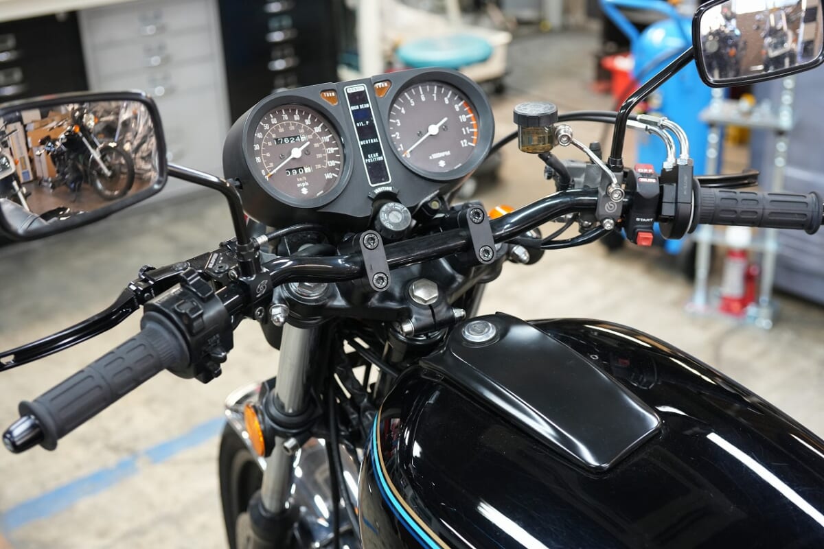 GS750 車検　シート加工　エンジンオイル　フルードその他