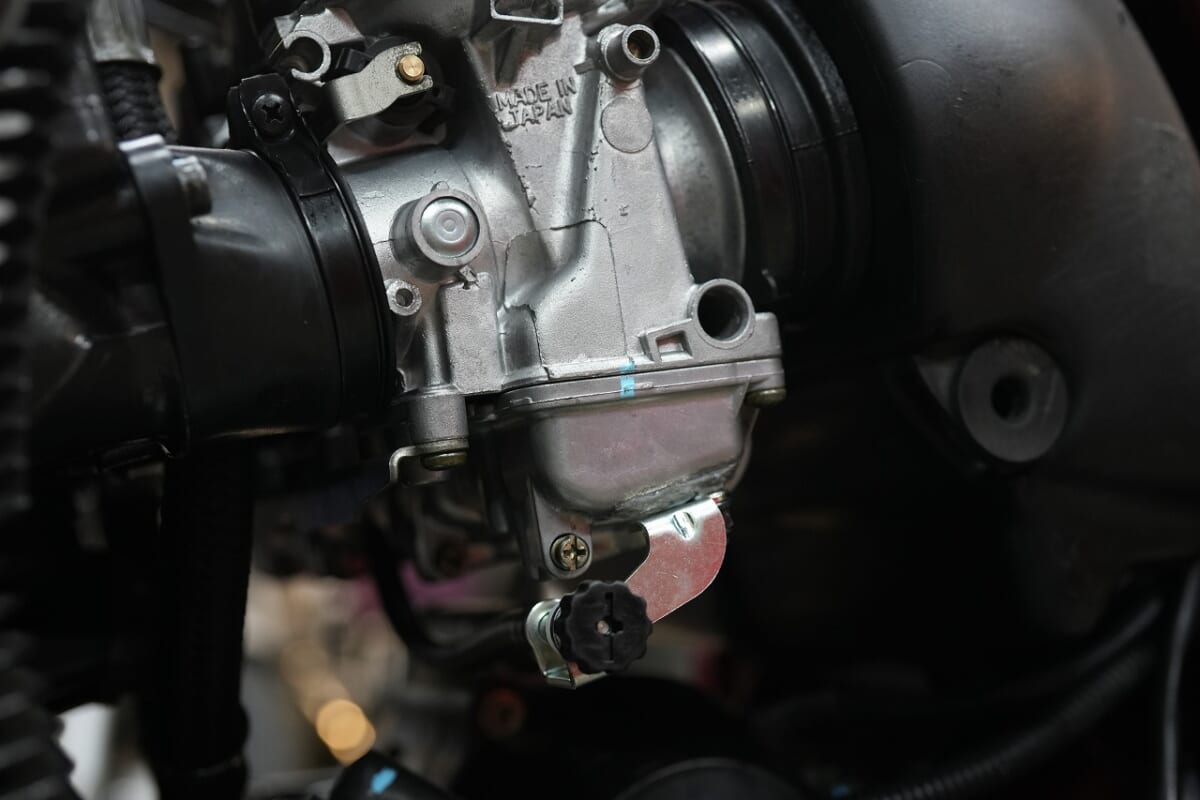 GSF1200 油冷メンテ　キャブレターOH リアメンテ　フロントメンテ　ホイールベアリング交換など