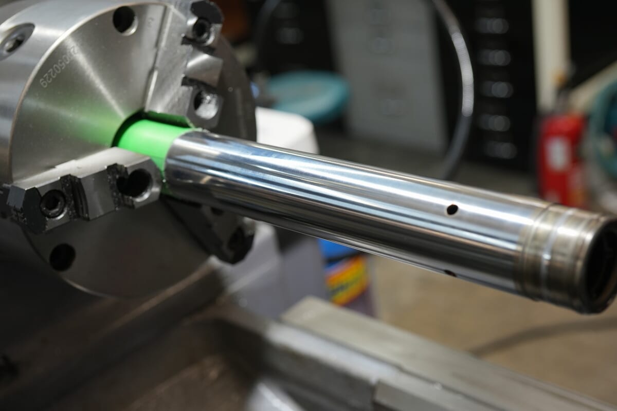 GSF1200 油冷メンテ　キャブレターOH リアメンテ　フロントメンテ　ホイールベアリング交換など