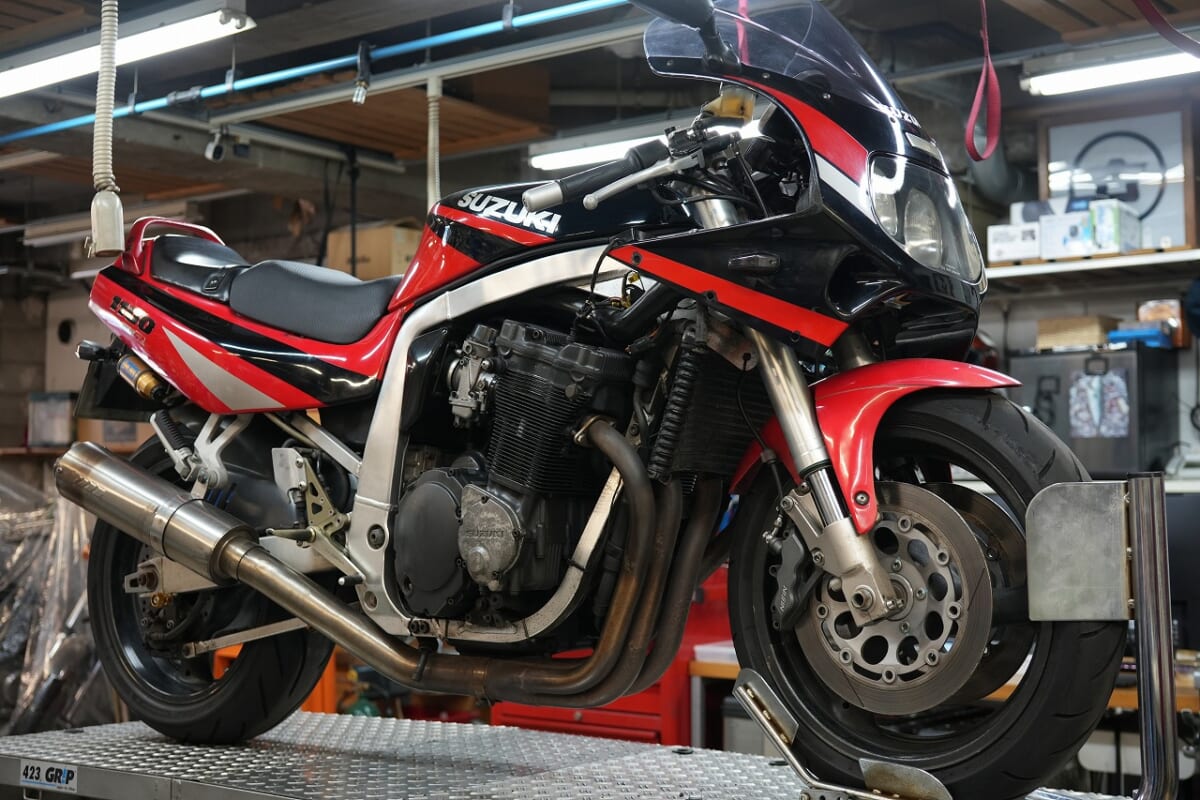 GSX-R1100N タイヤ交換　フォークOH