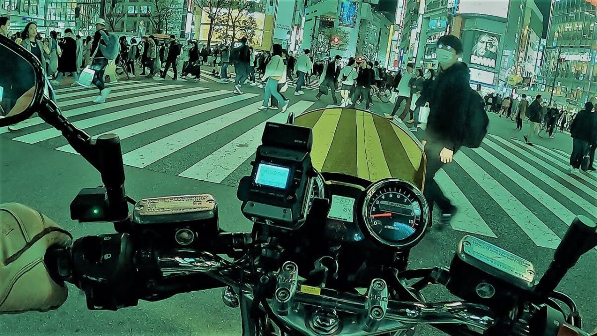 【モトブログ・試乗】2020-03-27　Tokyo Shibuya Scramble Intersection Night view CB1100 SC65