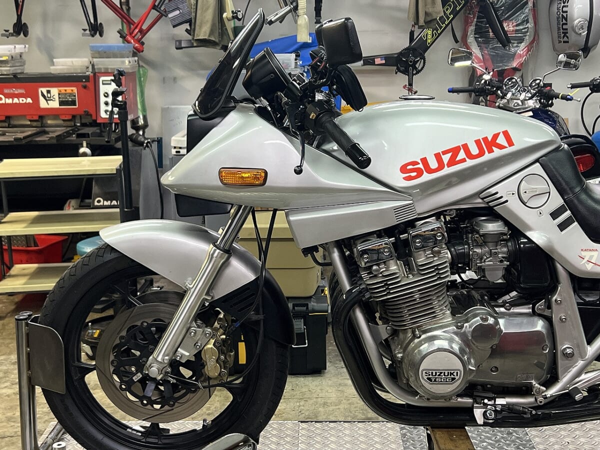 GSX1100S EDR-21α　ドライブレコーダー取付　フルード交換など