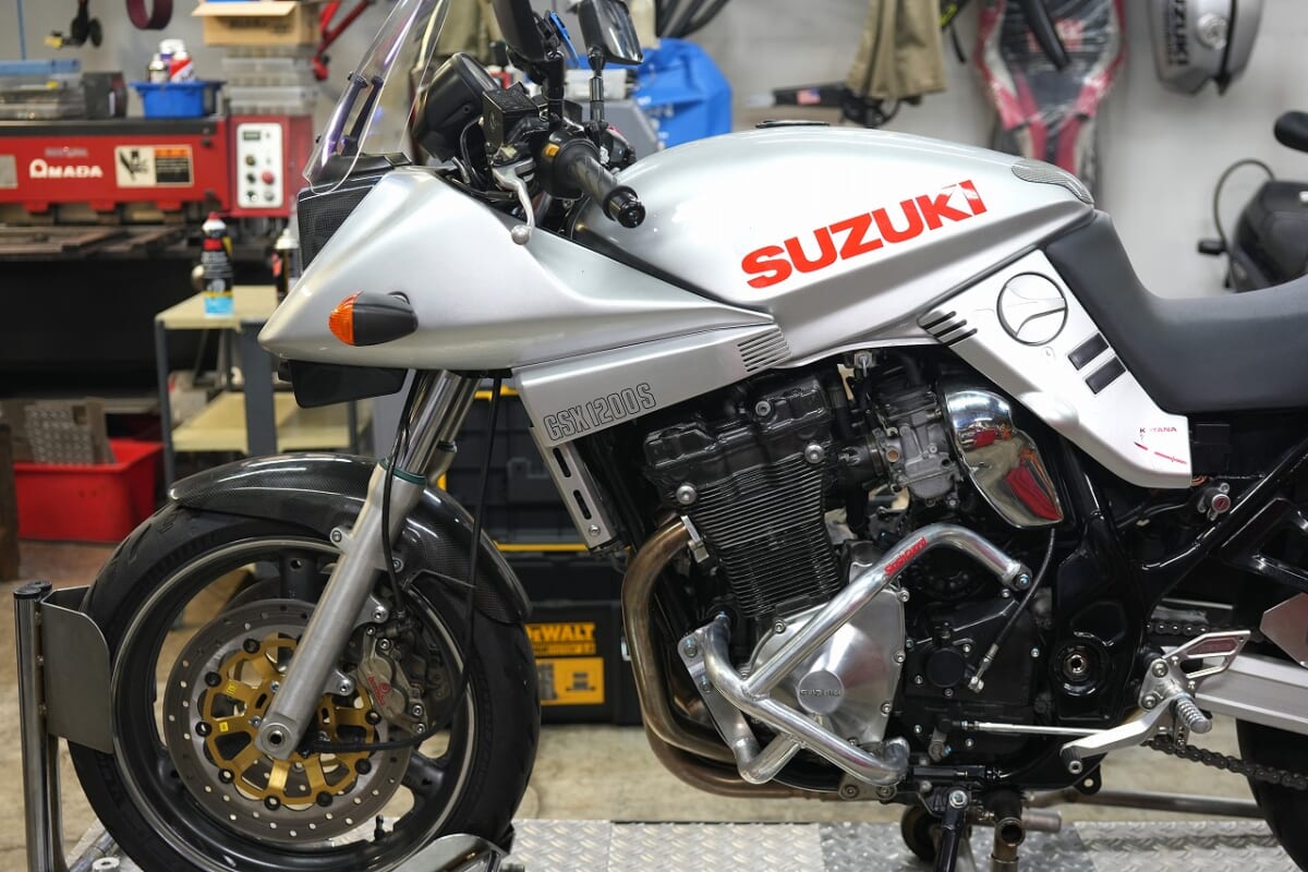 GSX1200S イナズマ1200油冷カタナ　ヨシムラST-1カム取付　BITOR&Dシャフト交換
