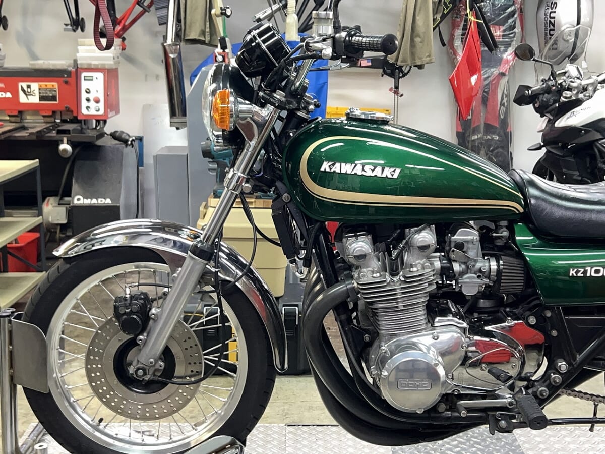 KZ1000 車検　フロントメンテ（フォーク＆ステム）　エンジンオイル＆点火プラグ交換