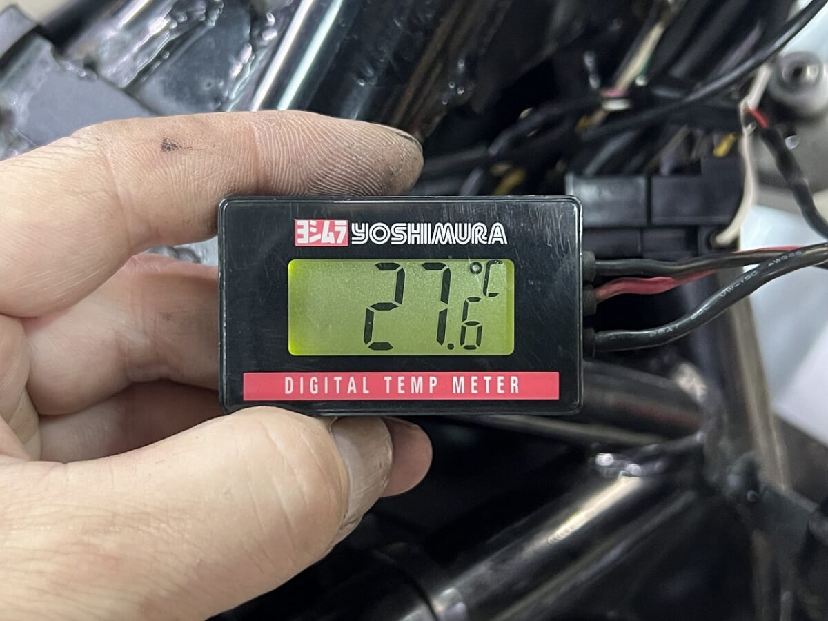 GSX1200S 油冷カタナ　キャリパーOH ヨシムラデジテン交換