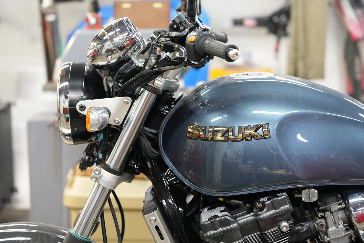 まだまだ人気？油冷イナズマ1200　リアブレーキ220φ＆リジットマウント化