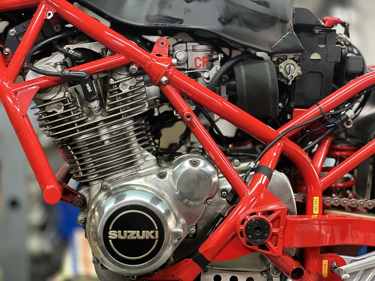 超絶滅危惧種？BIMOTA SB3 車検　オイル　プラグ交換など